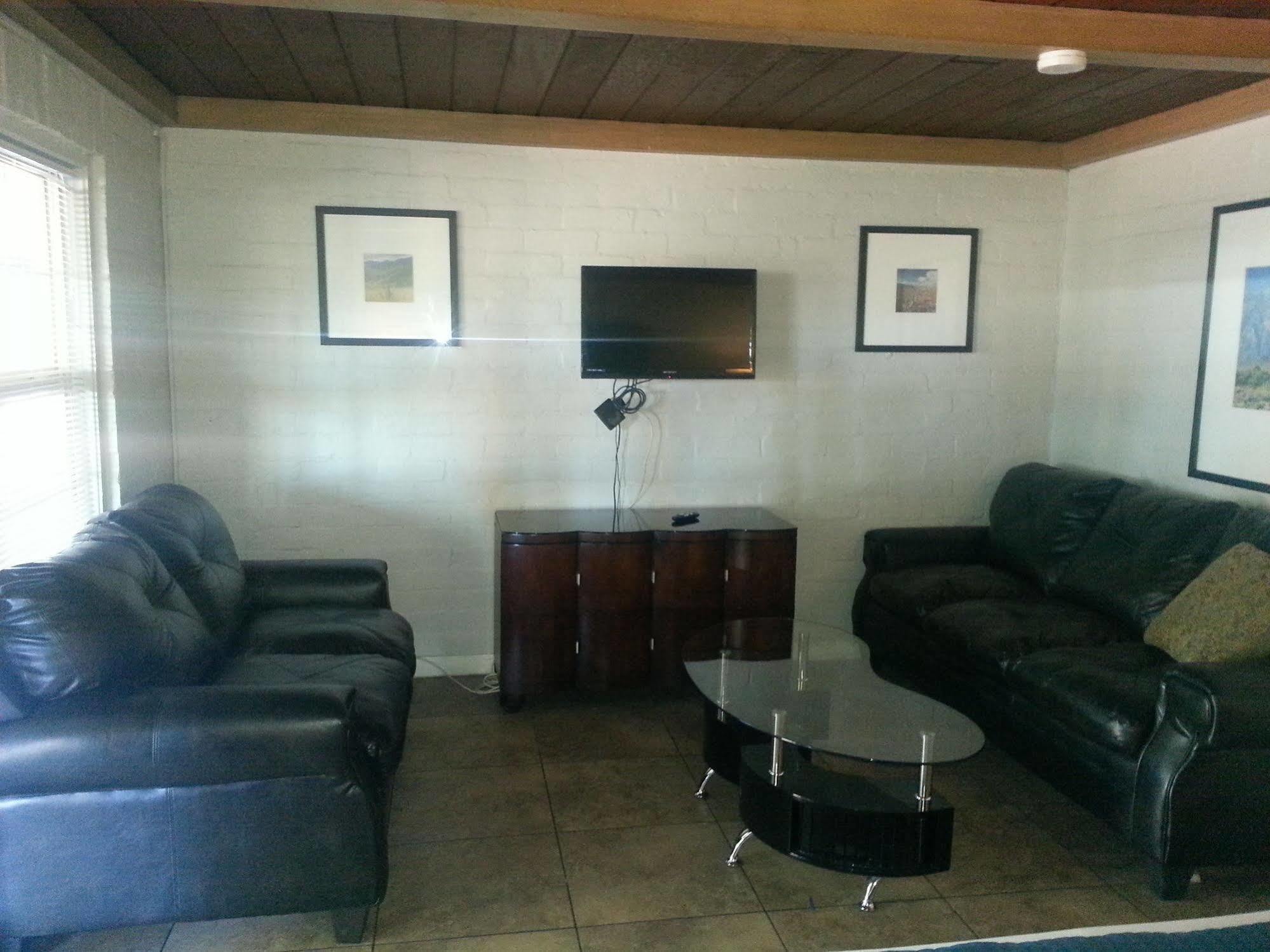 Sterling Gardens Motel